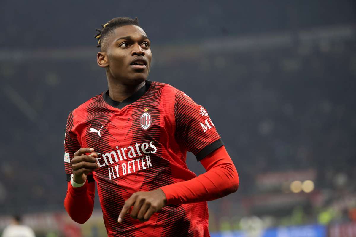 Il Milan ha preso la sua decisione sul futuro di Leao, dopo le incertezze dell'ultima settimana sul portoghese.